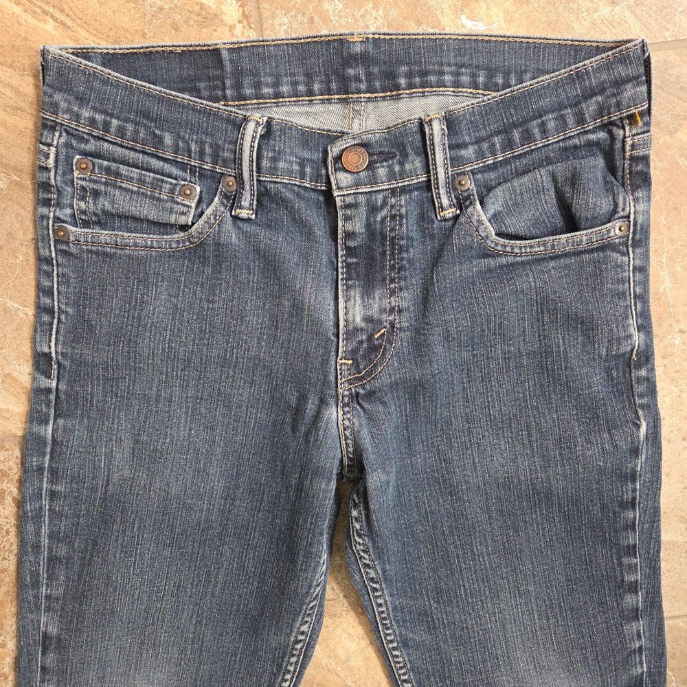 Levi Strauss Co 511 Womens Jeans Dark Wash Slim Fit Size 30x32 Distressed Hem - Picture 3 of 6
